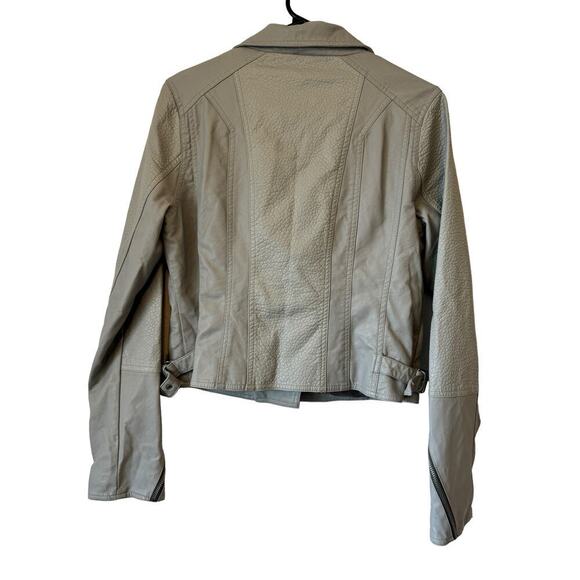 BKE Asymmetrical Zip Front Faux‎ Leather Jacket - Light Gray - Zipper Sleeve - M - Picture 8 of 15